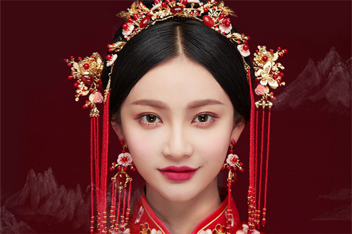 金底紅古風(fēng)頭飾，復(fù)古貝殼花流蘇發(fā)簪