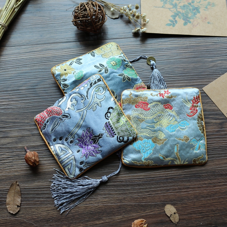 薦古典中國風刺繡荷包手工包