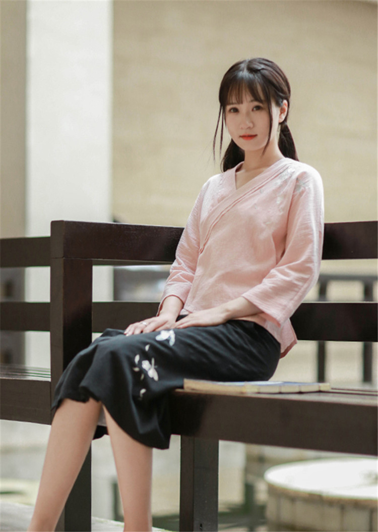 中國風設計刺繡漢元素交領棉麻上衣