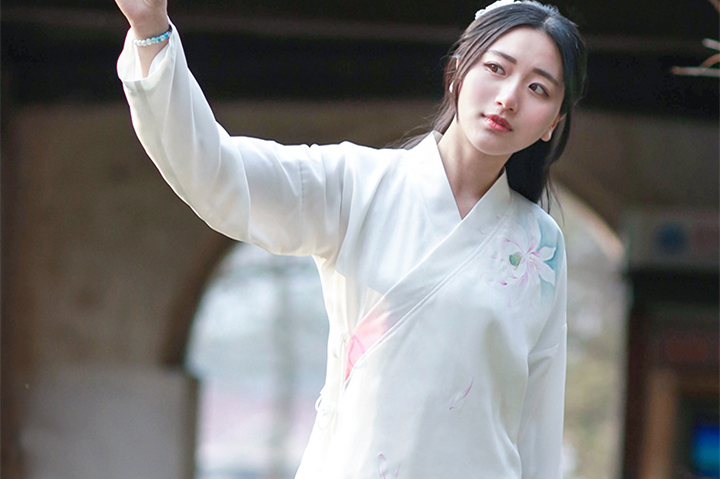 手繪漢元素漢服女交領雙層長袖上衣