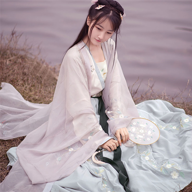 原創漢服刺繡齊腰襦裙大袖衫