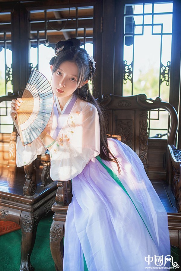 清新漢服 傳統漢唐齊腰交領襦裙