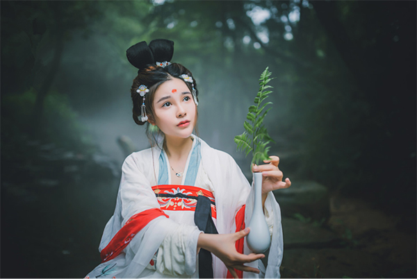 魏晉風交領大袖襦裙