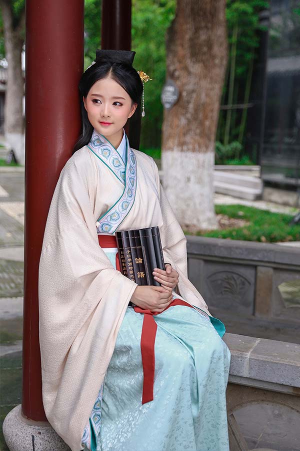 交領齊腰褥群大袖漢服禮服