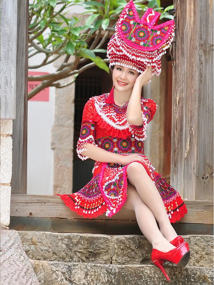 云南苗族服飾少數民族服裝