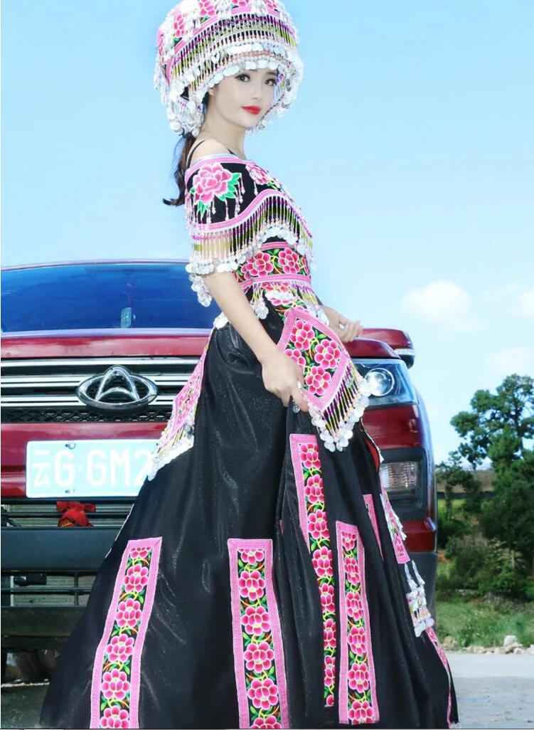 苗族服飾少數民族服裝圖片
