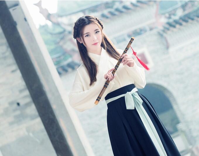 古風女繡花交領齊腰襦裙古裝圖片