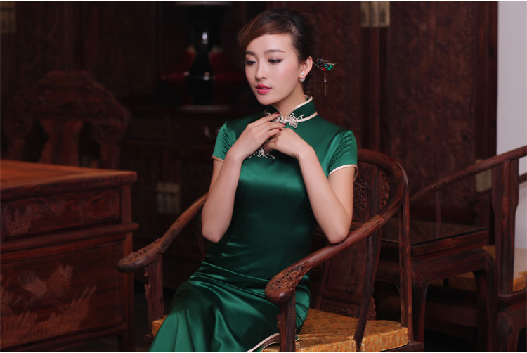 真絲綢復古長款旗袍