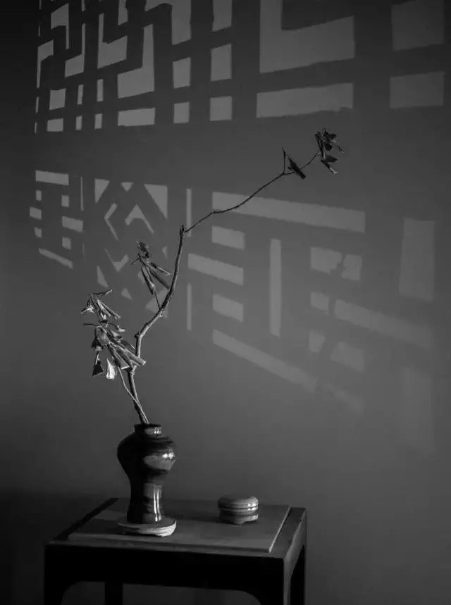 超有意境的瓶花藝術，一組簡約中國瓶花藝術