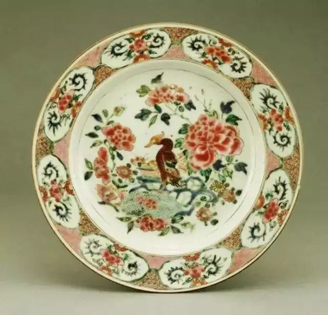 中國古陶瓷器工藝：淺析粉彩瓷發展史
