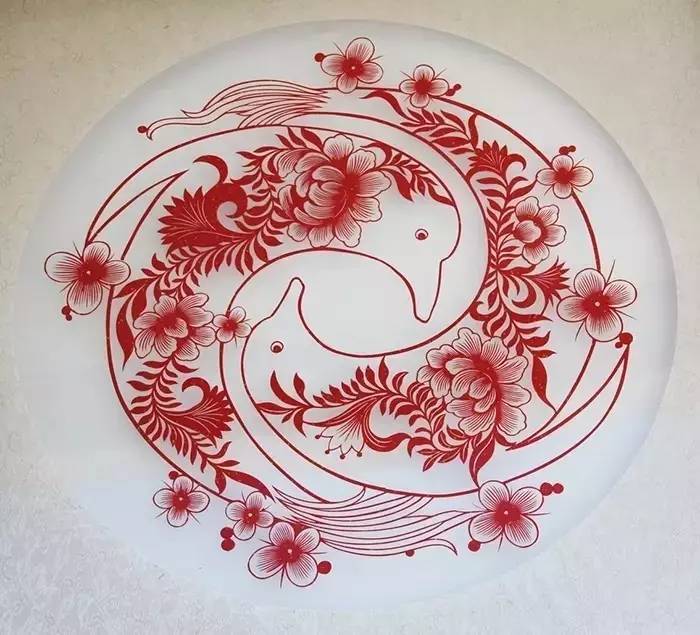 剪紙藝術作品:一次鏤空一根線條的信仰!