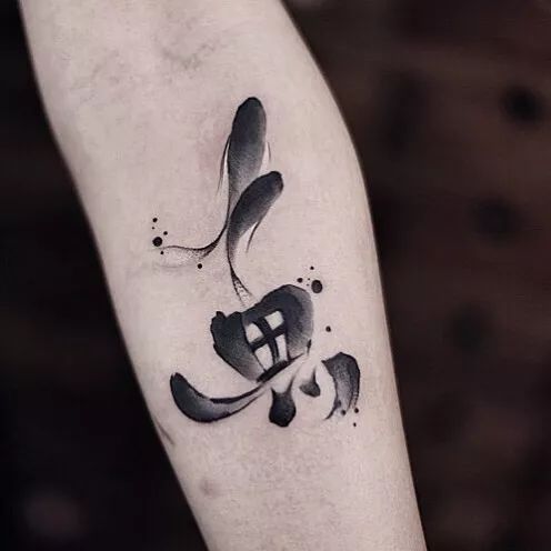 水墨人體彩繪藝術(shù)，傳統(tǒng)國畫與時(shí)尚刺青的融合
