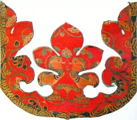 最華麗的傳統花布，《源氏物語》的中國絲織品
