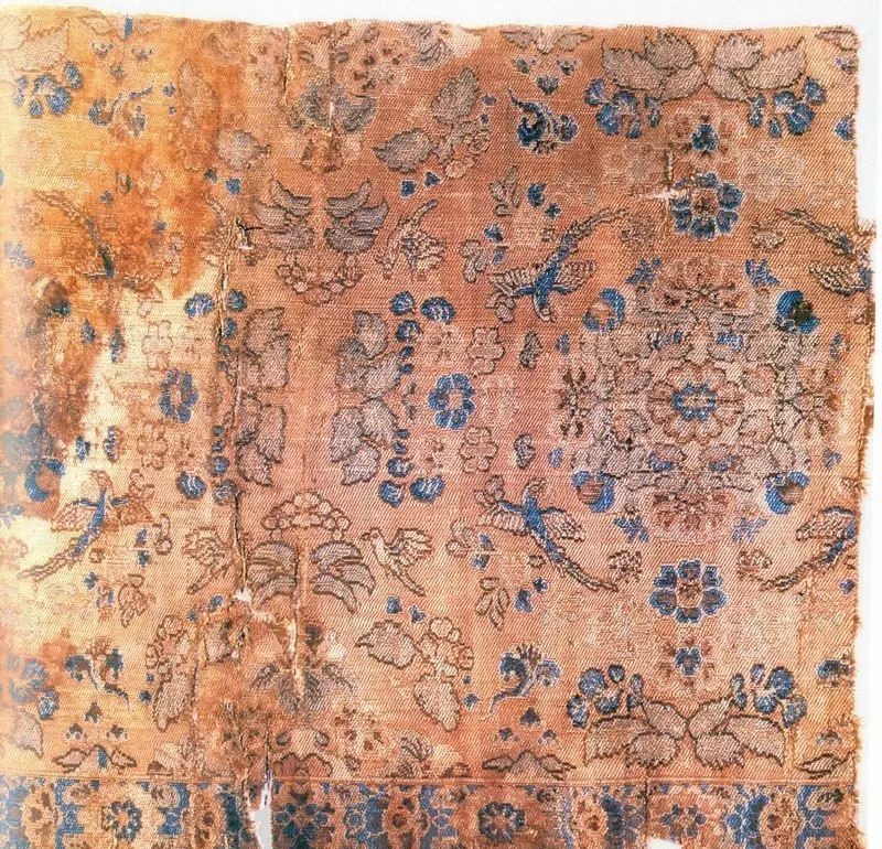 最華麗的傳統花布，《源氏物語》的中國絲織品