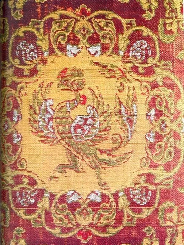 最華麗的傳統(tǒng)花布，《源氏物語》的中國絲織品