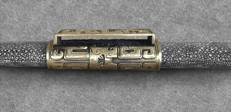 龍紋環(huán)首劍漢劍，漢代軍隊(duì)常用佩刀