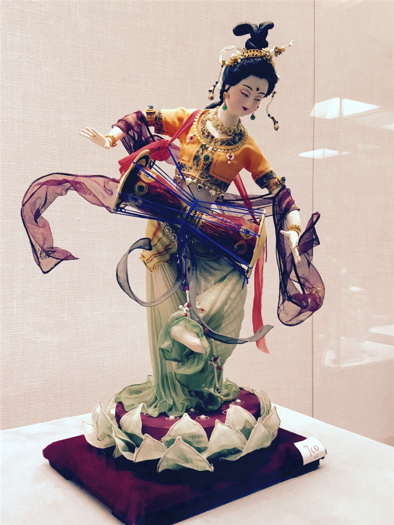 中國傳統工藝品，絹人