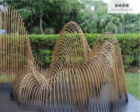 現代創意金屬鐵藝奔馬擺件