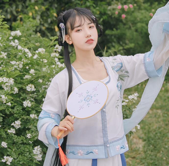 三款國色芳華刺繡團扇，周邊流蘇古典扇子