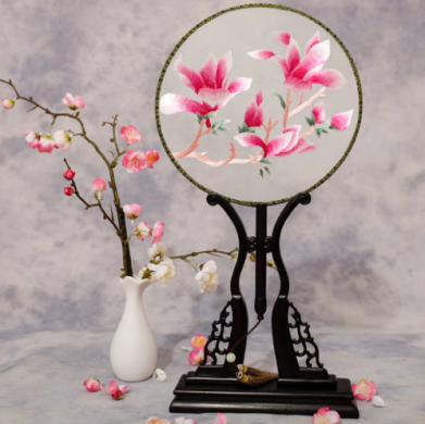 四款雙面繡花中國風團扇，古風宮扇古典扇子圖