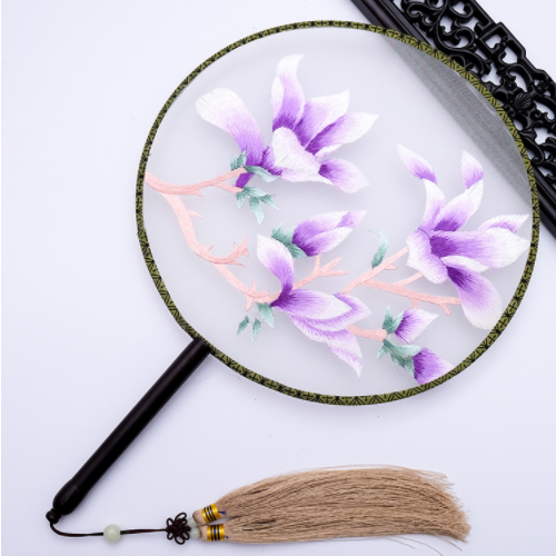 四款雙面繡花中國風(fēng)團扇，古風(fēng)宮扇古典扇子圖