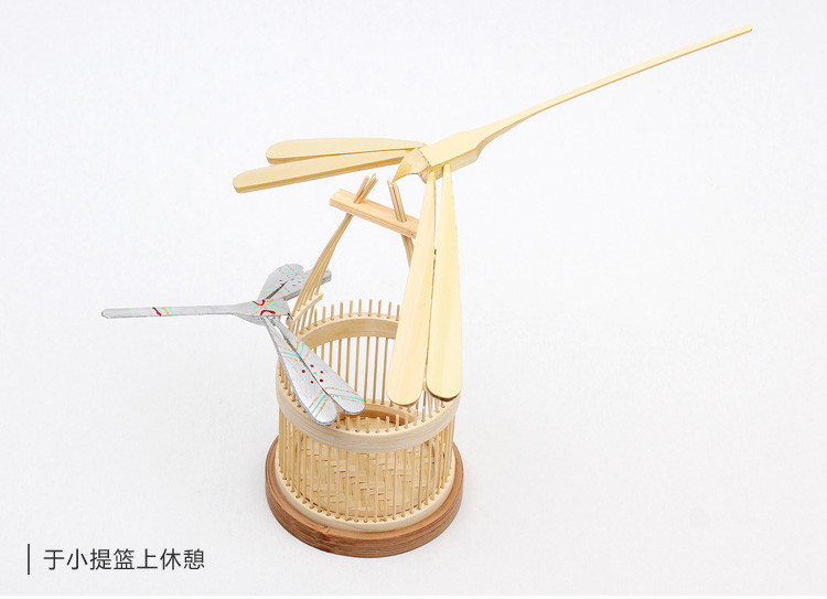 中國風純手工竹制品平衡竹蜻蜓筆筒