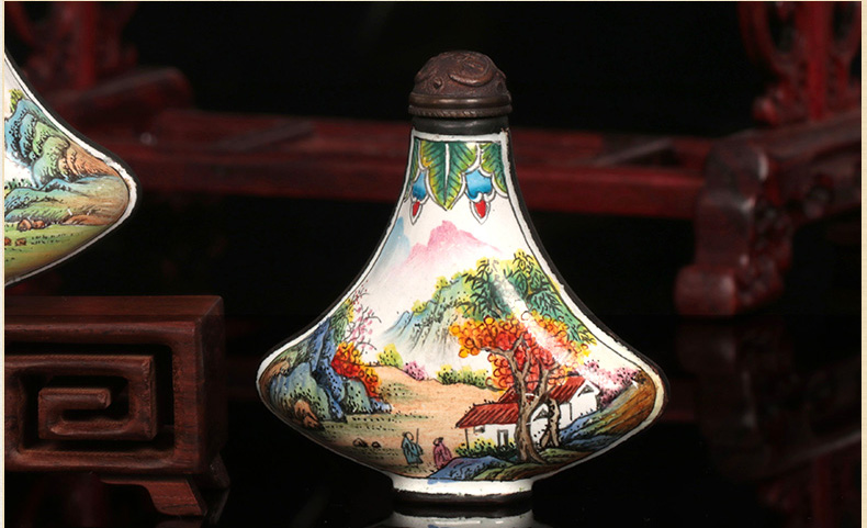 中國風傳統手工藝銅胎琺瑯彩鼻煙壺