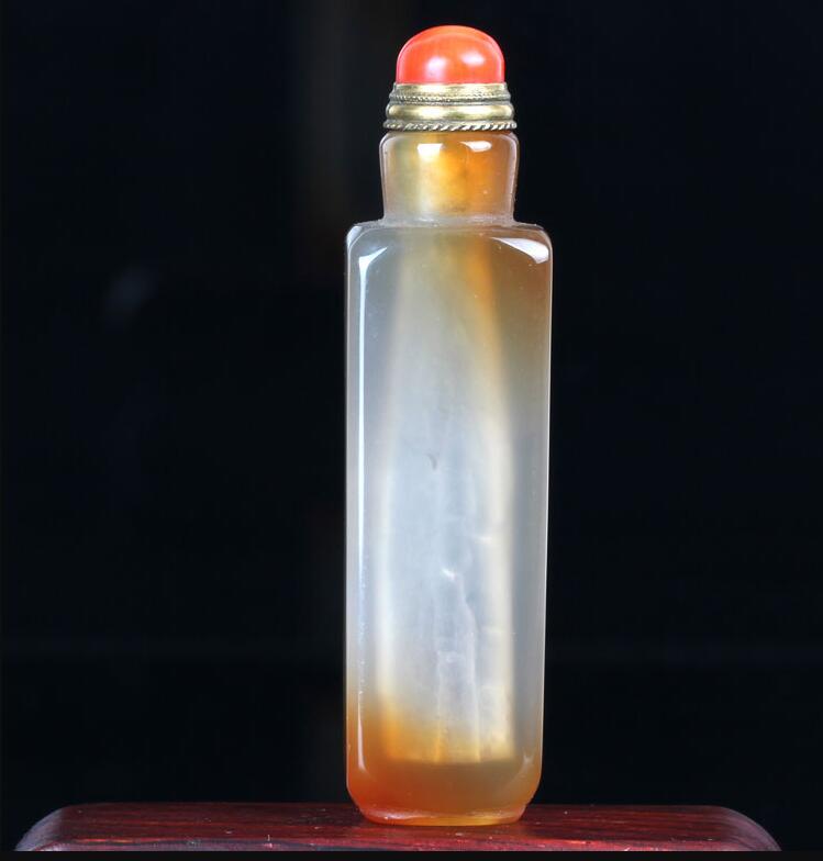 瑪瑙鼻煙壺，帝王心頭的玩物