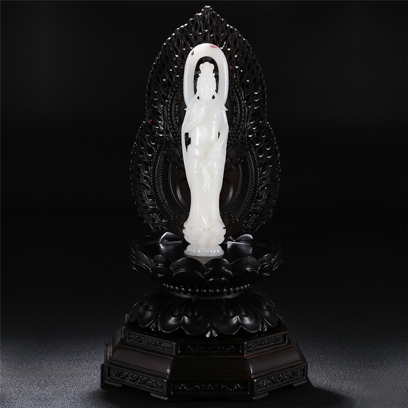 羊脂白玉觀音擺件，順心如意護佑平安