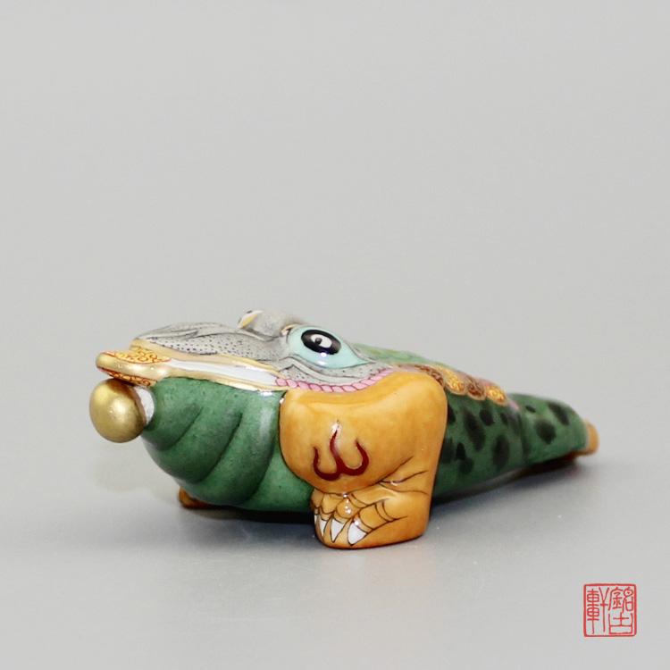 手工描金招財金蟾陶瓷鼻煙壺