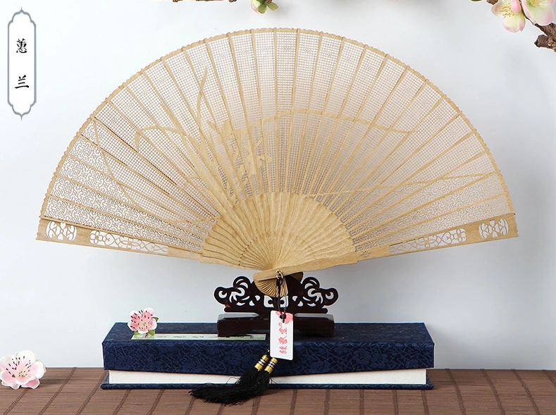 中國風鏤空雕花古風工藝香木折扇