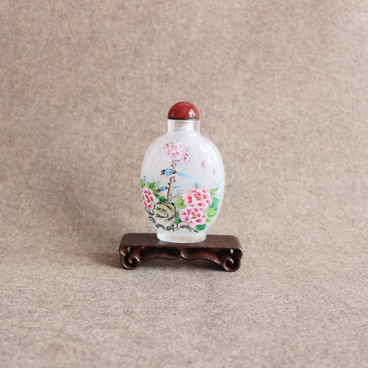 中國傳統藝術精美內畫鼻煙壺