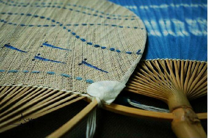 中國風復古刺繡和風扇