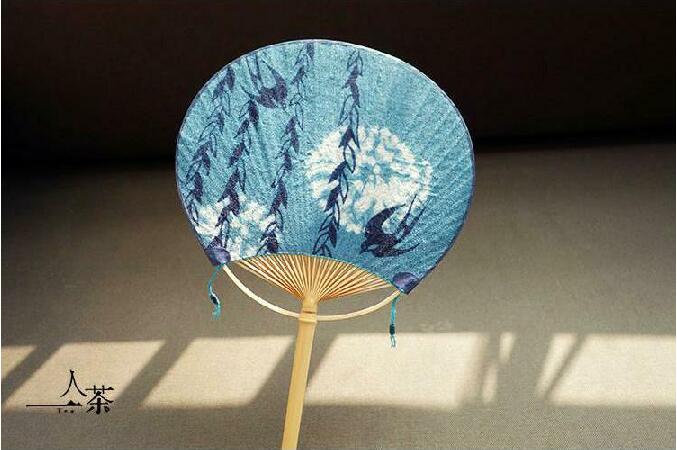 中國風復古刺繡和風扇