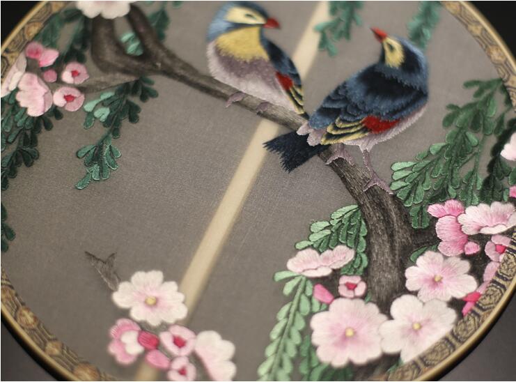 中國風手工刺繡真絲團扇