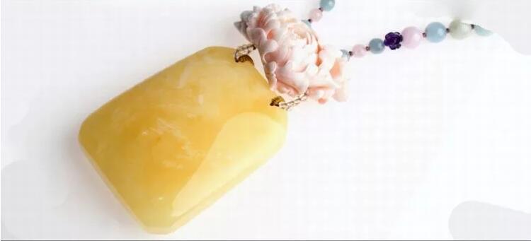 天然琥珀蜜蠟吊墜，琥珀蜜蠟保養(yǎng)方法