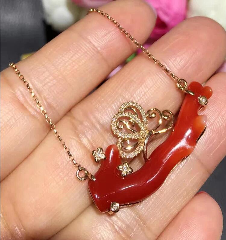珊瑚鑲嵌吊墜