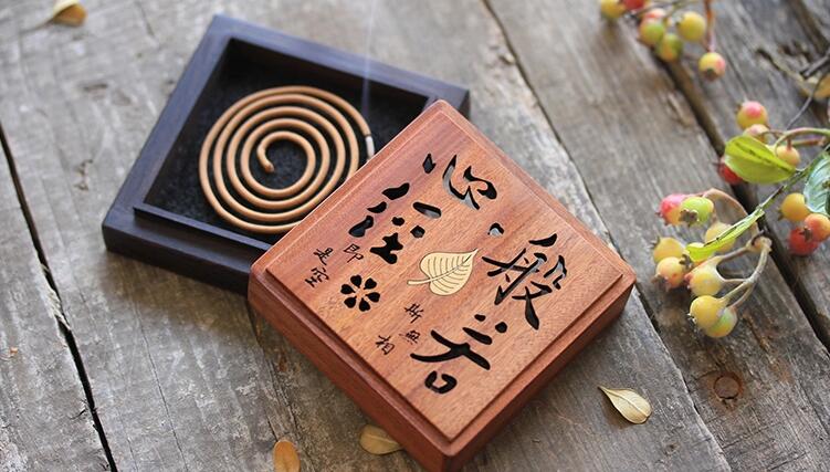 創(chuàng)意文字鏤空檀香盒，檀香的作用與功效