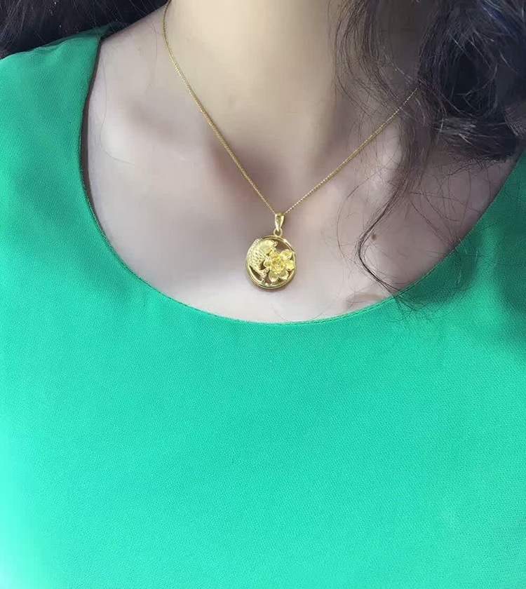 年年有余，鯉魚(yú)抱蓮花吊墜