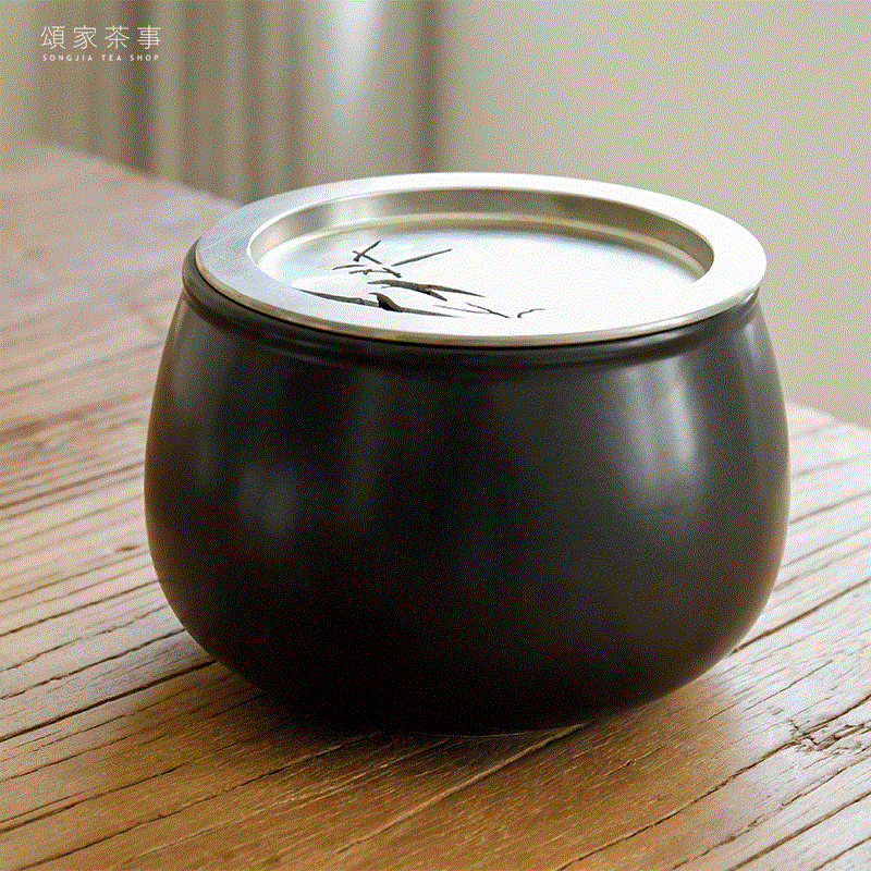 景德鎮鐵釉水盂