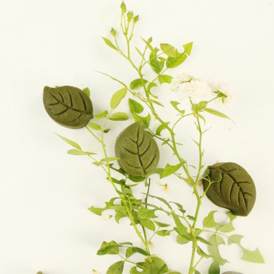 傳統美食中式糕點心抹茶綠豆糕