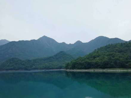如詩如畫，恰似一幅山水風景圖