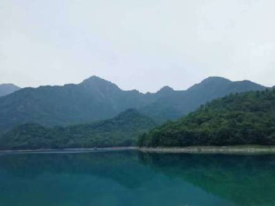 如詩如畫，恰似一幅山水風景圖