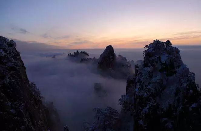 雪后黃山風景宛如人間仙境，舞一曲雪中霓裳羽