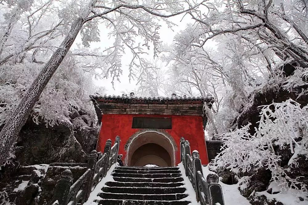 武當山雪景攝影:雪后武當是仙山