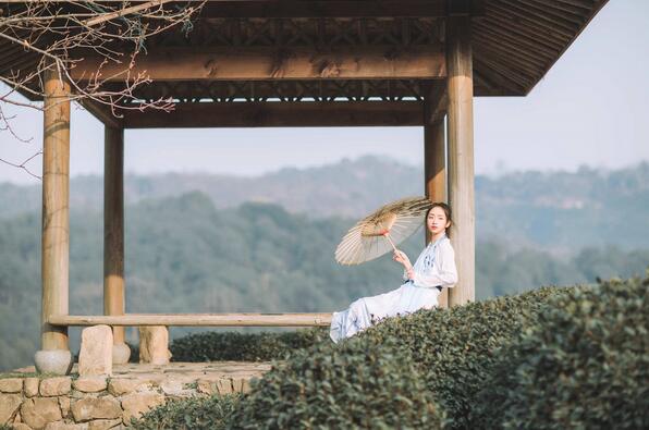 古裝女子人像攝影，白衣女子攝影照片