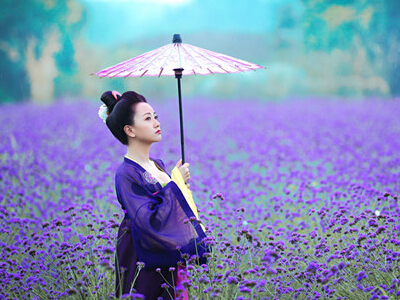 優雅古典的網名：時光涼丷春衫薄