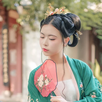 美人凄兮女生頭像，唯美古風真人頭像