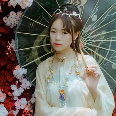 花開芬芳女生頭像，唯美古風真人頭像