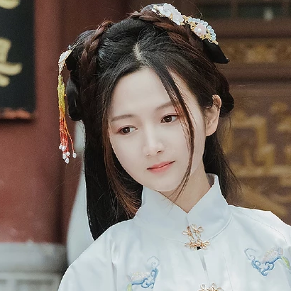甜美可愛帶傘團扇女生頭像，唯美古風真人頭像